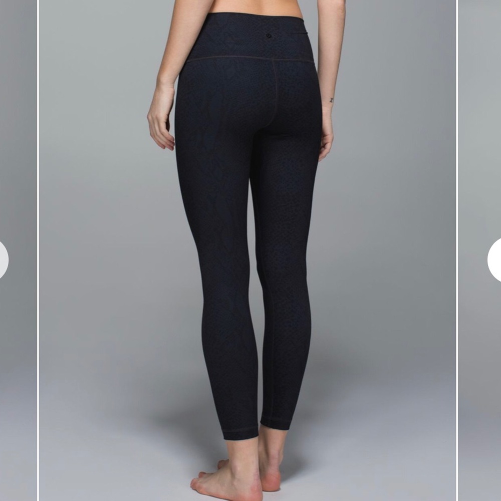 Lululemon High Times Dessert Snake